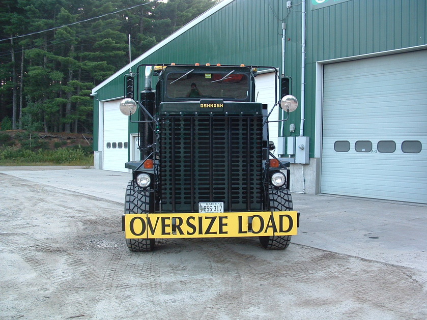 http://www.badgoat.net/Old Snow Plow Equipment/Trucks/Oshkosh Plow Trucks/Daryl Gushee's M-911/GW839H629-17.jpg